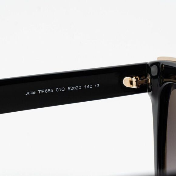 Tom Ford JULIE Women Sunglasses Black Gradient Smoke Cat Eye FT0685 01C NEW main image 12